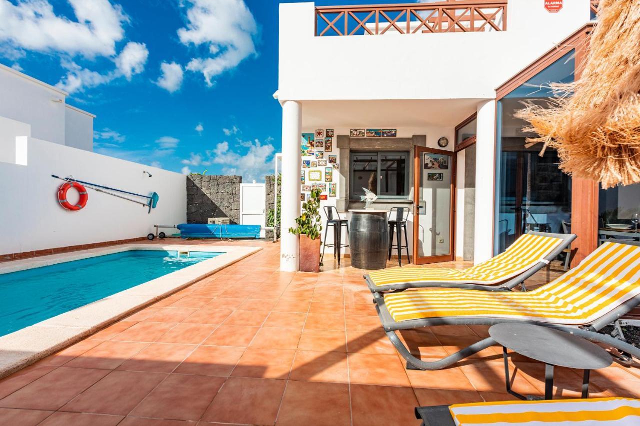Casa Ernesto Villa Playa Blanca  Exterior photo