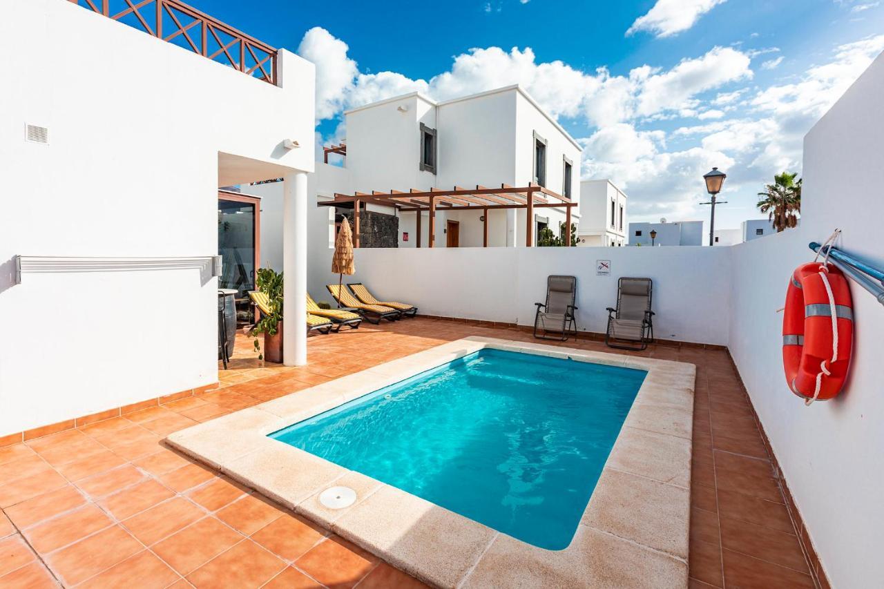 Casa Ernesto Villa Playa Blanca  Exterior photo